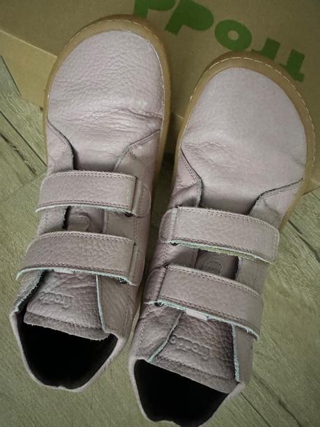 Celorocne clenkove kozene froddo 25,8 cm, froddo,39