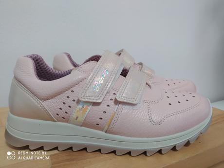 Nové ľahké kožené tenisky za polovicu primigi, primigi,38