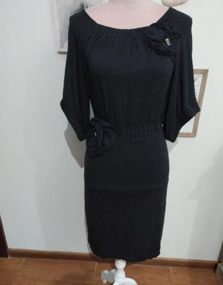 Šatky s aplikáciou 3d kvetov, 36