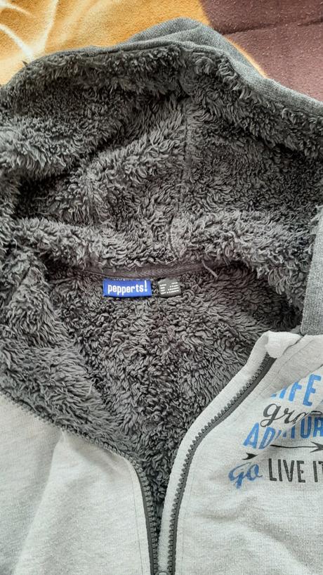 Mikina krasna hruba, zateplena, pepperts,134