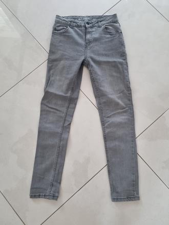 Šedé skinny jeans, 152