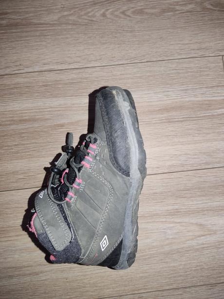 Zateplené topanky, umbro,30