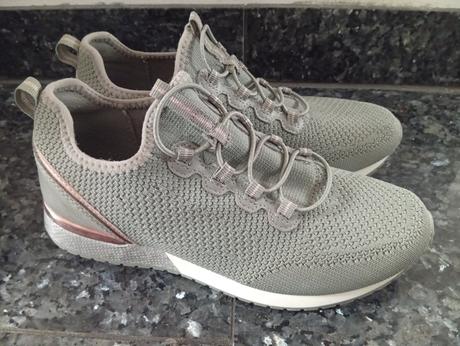 Dámske tenisky bez šnúrovania, 39