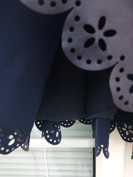 Suknička imitácia koženky, 146