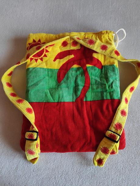 Osuška v ruksaku na pláž, 