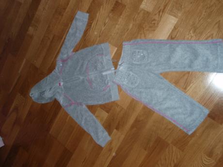 Sametové  tepláčiky s mikinkou, f&f,92