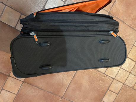 Cestovný kufor aj do lietadla,