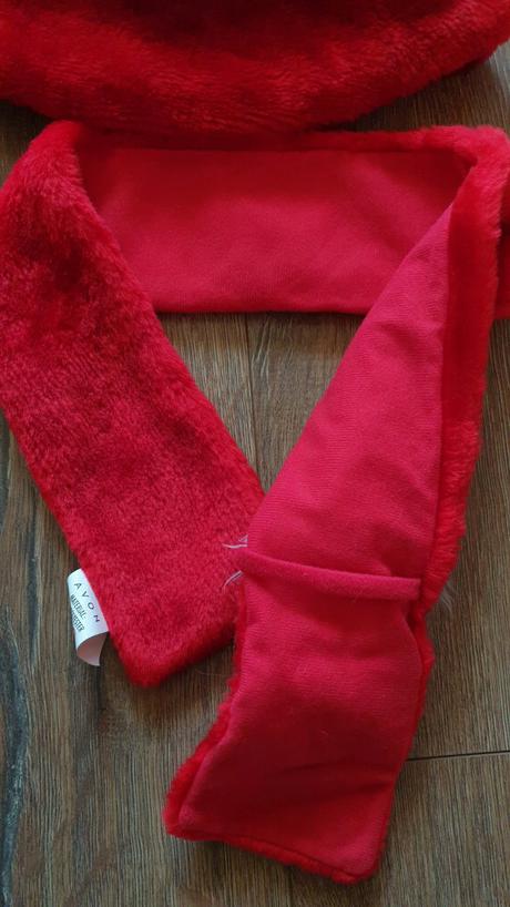 2x zimný set klobúk + šál - cena za set, avon,52