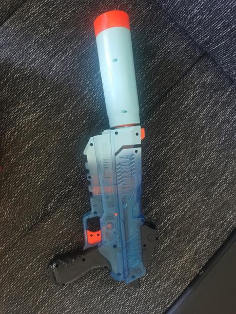Zbran nerf fortnite, 
