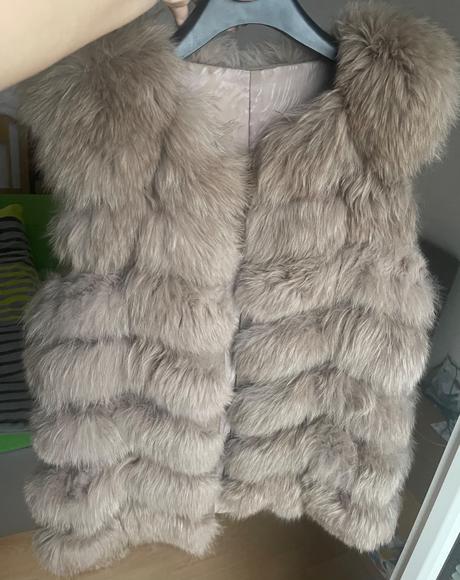 Vesta z pravej kozusiny, m