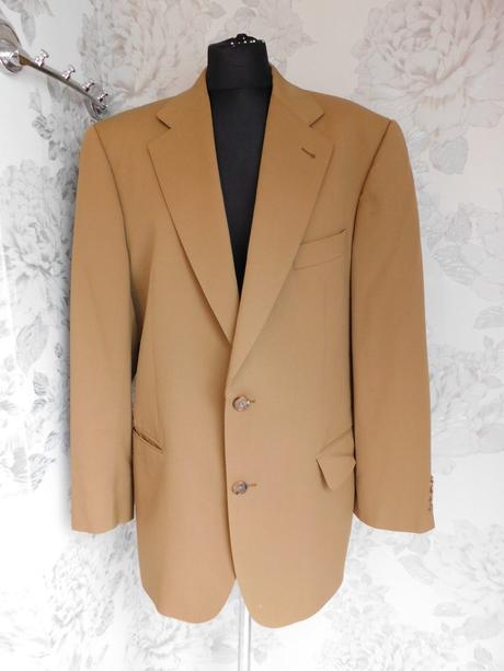 Buberry luxusne panske sako, burberry,l