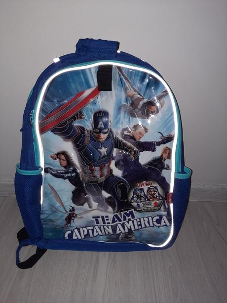 Obojstranný ruksak avengers, disney