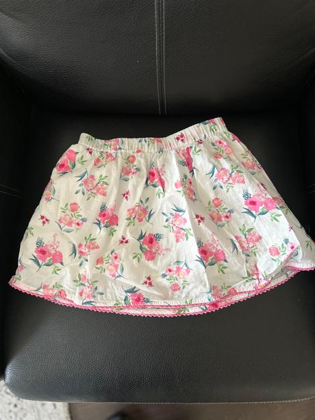 Benetton sukňa, benetton,122