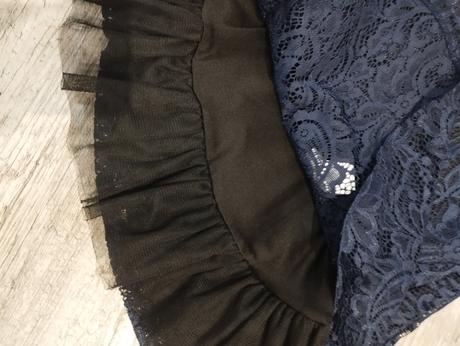 Slavnostne saty, c&a,134