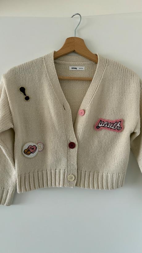 Svetrík s nasivkami, sinsay,134