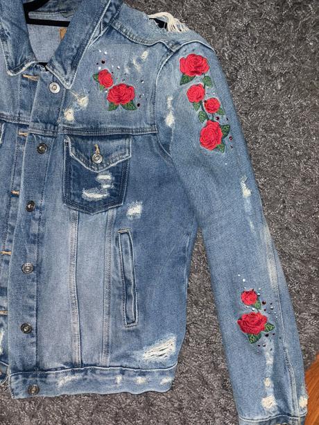 Dámska riflová bunda s vyšívanými ružami, xl