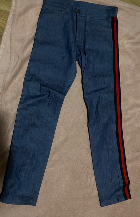 Original gucci džínsy, 32