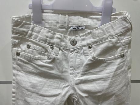 Biele nohavice, okay,128