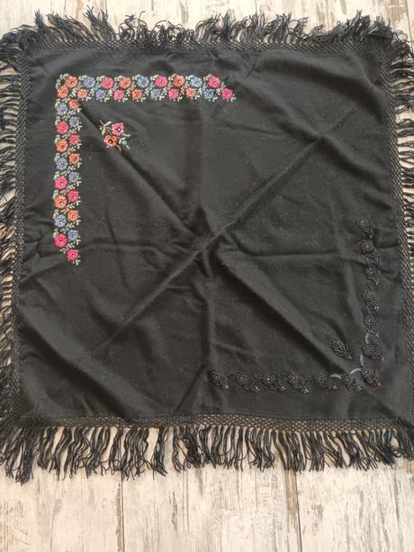 Folklórna ľudová šatka, jedinečná, obojstranná, 