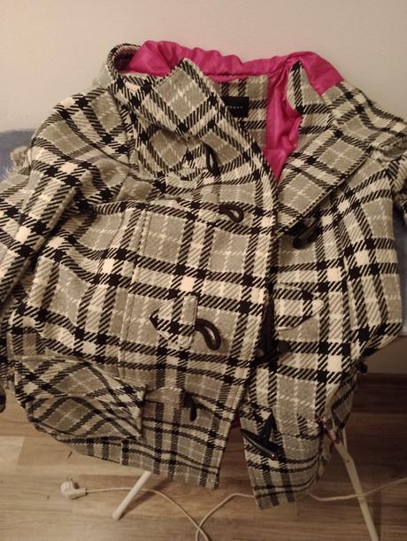 Dievčenský kabat, 38