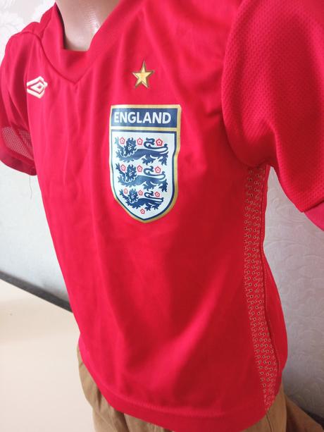 Chlapčenské červené športové tričko england (2r.), umbro,92