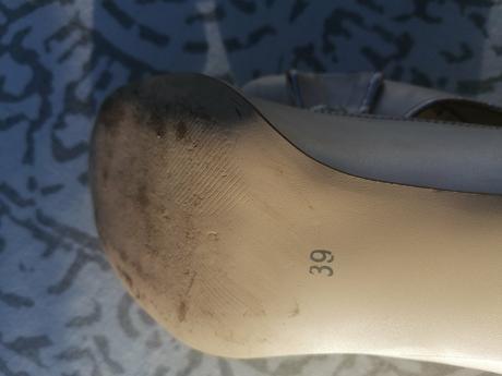 Saténové lodičky, 39