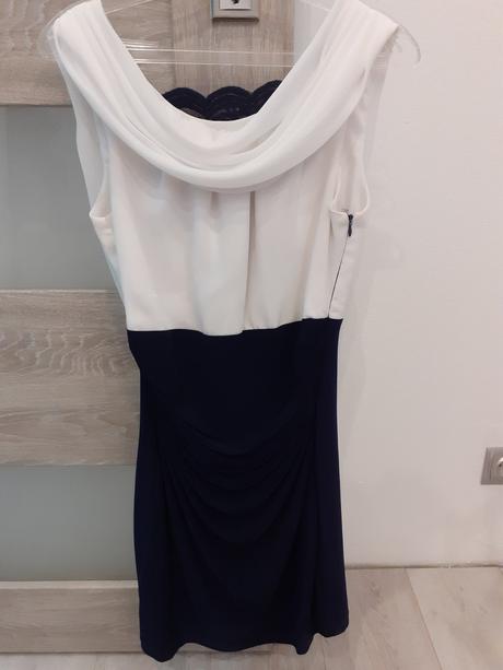 Spolocenske saty, 38