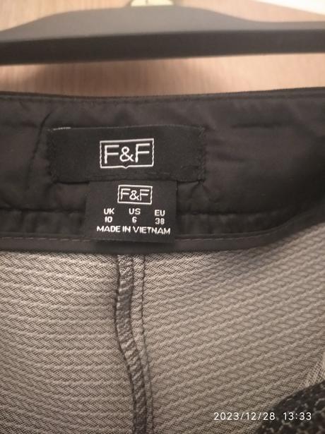 Nohavicový kostým, f&f,40