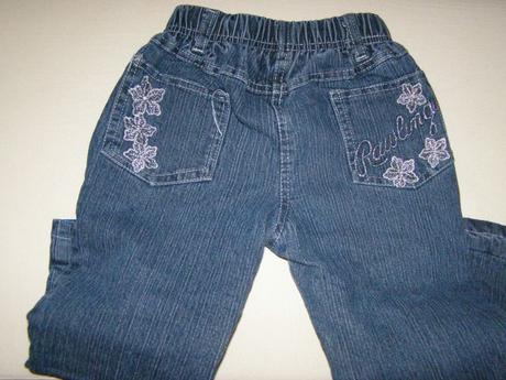 Dievčenské rifle s krásnou aplikáciou, 86