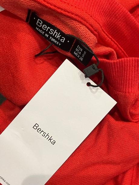 Dámska červená crop mikina s nápisom bershka (s), bershka,s
