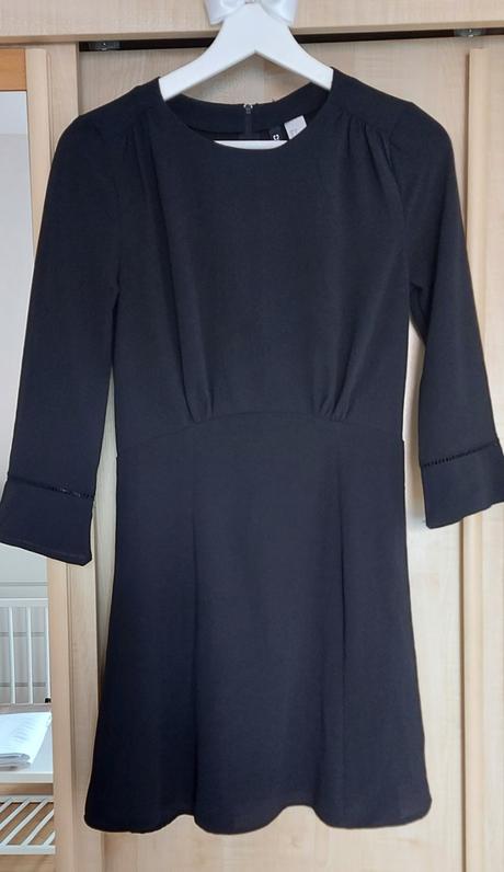 Čierne šaty, new yorker,34