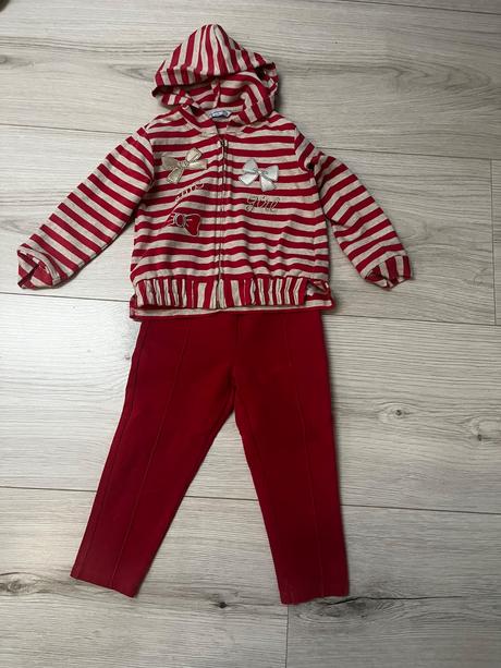 Šik červená tepláková súprava, mayoral,92