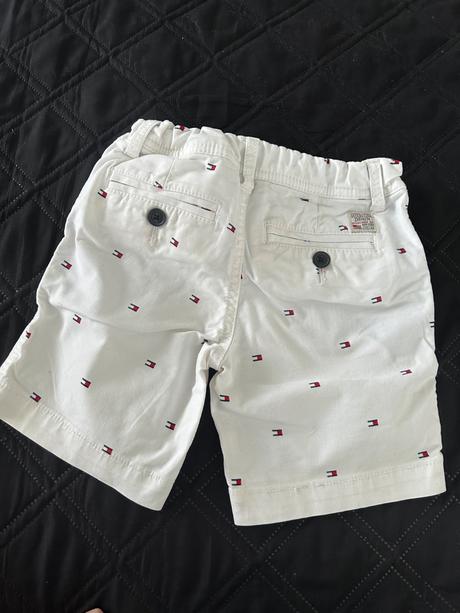 Elegantne kraťasy tommy hilfiger, tommy hilfiger,104