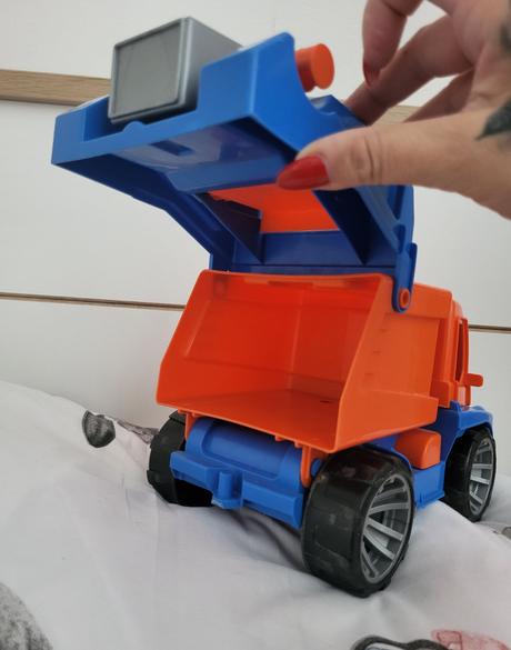 Lena truxx smetiarske auto, 