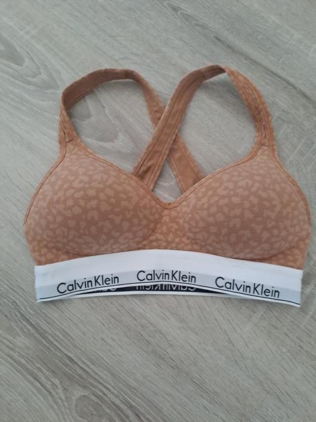 Športova podprsenka ck, calvin klein,s