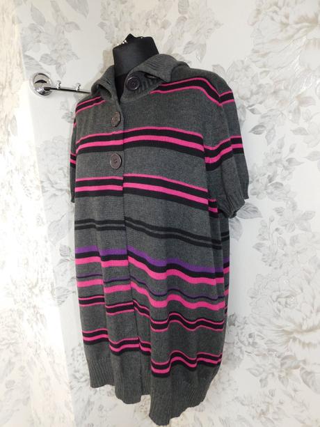 Damsky velmi pekny sveter/vesta, outfit,52