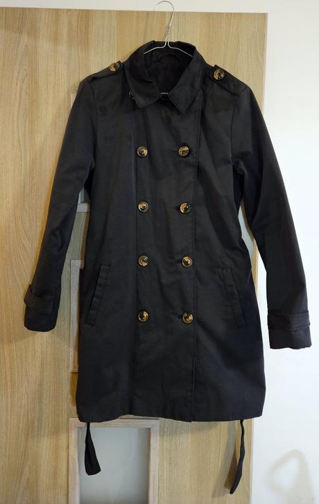 Damsky tenky kabat, 2 rady gombikov, 38