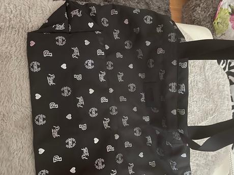 Victoria s secret prakticka pevna shoperka, victoria's secret