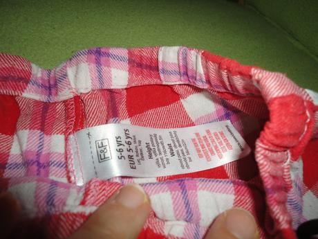 Teplé so sobíkom na 5/6 rokov s pošt., f&f,116