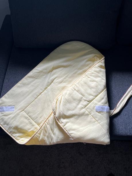 Žltá zavinovačka,