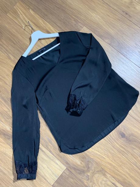 Čierna bľúzka, reserved,m