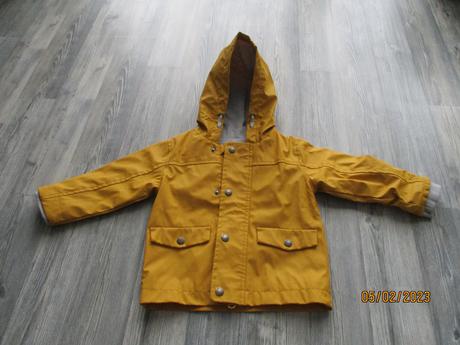 Žltá pogumovaná bunda, nutmeg,80