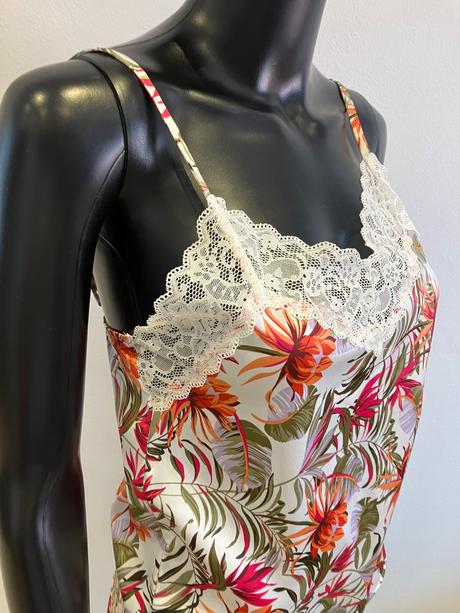 Dámska farebná blúzka s čipkou tezenis, tezenis,s