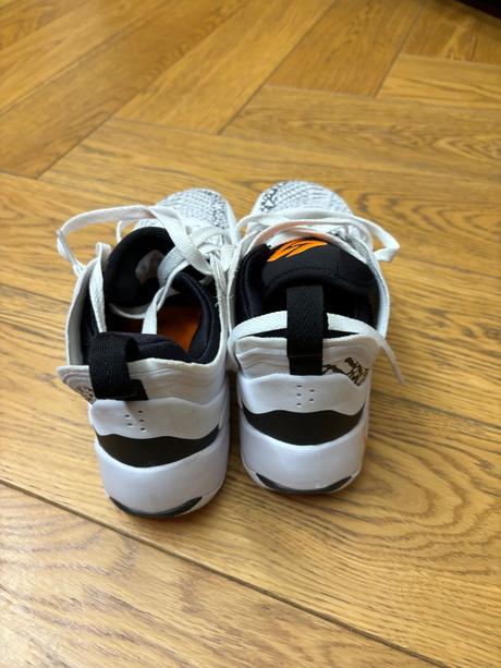 Tenisky jordan, air jordan,38