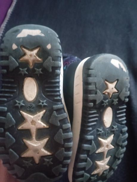 Zimné čižmy v 23 zn cortina, 23