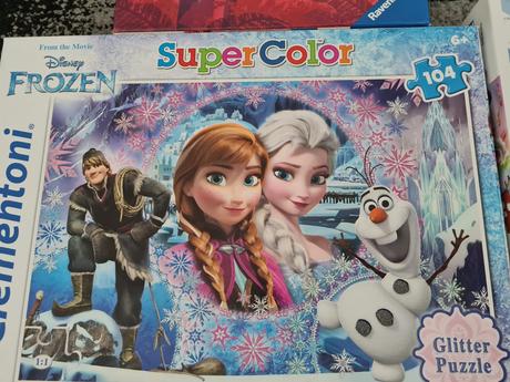 Puzzle frozen rôzne balenia,