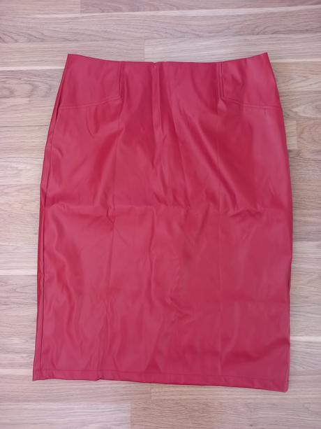 Koženkova sukňa, xxl