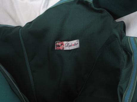 Kvalitné spoločenské šaty, 40