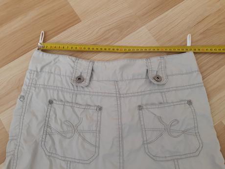 Letna balonova sukna s vreckami v.36/38, f&f,38