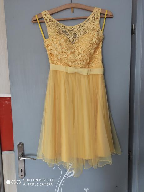 Žlté šaty, s
